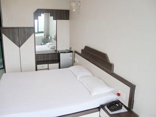 Hotel Madhuban Mahābaleshwar Extérieur photo